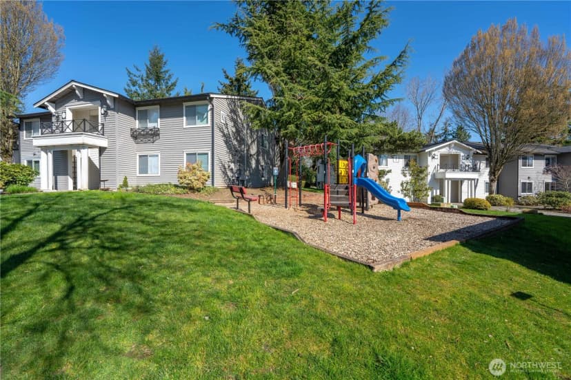 Property photo for 15415 35th Avenue W #f204, Lynnwood photo 34