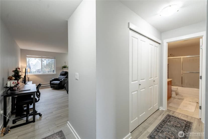 Property photo for 15415 35th Avenue W #f204, Lynnwood photo 3