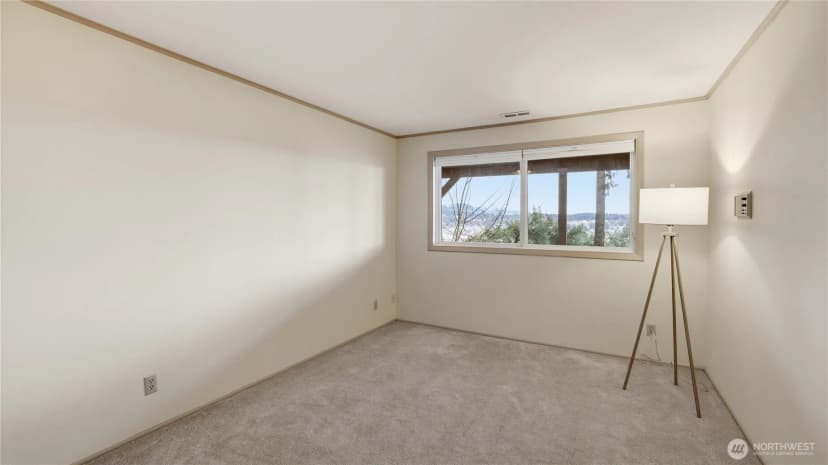 Property photo for 7808 89th Place Se, Mercer Island photo 24