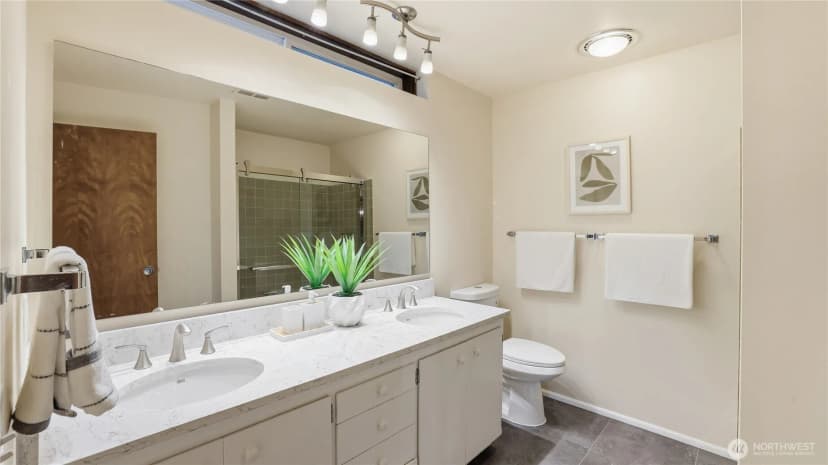Property photo for 7808 89th Place Se, Mercer Island photo 25