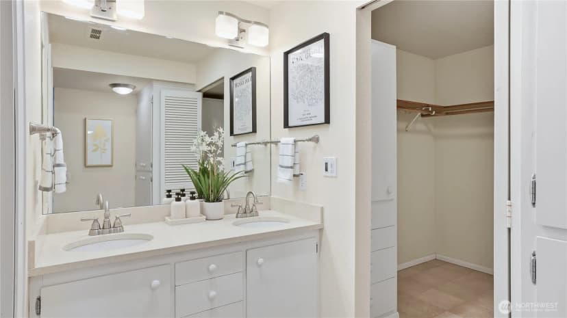 Property photo for 7808 89th Place Se, Mercer Island photo 33