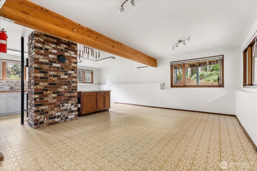 Property photo for 4282 Witter Road, Langley photo 32