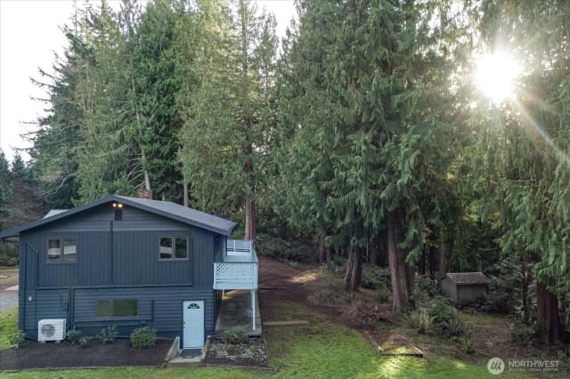 Property photo for 4282 Witter Road, Langley photo 3