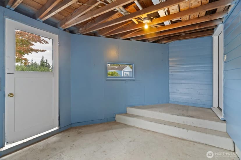 Property photo for 7007 Dahlberg Road, Ferndale photo 27