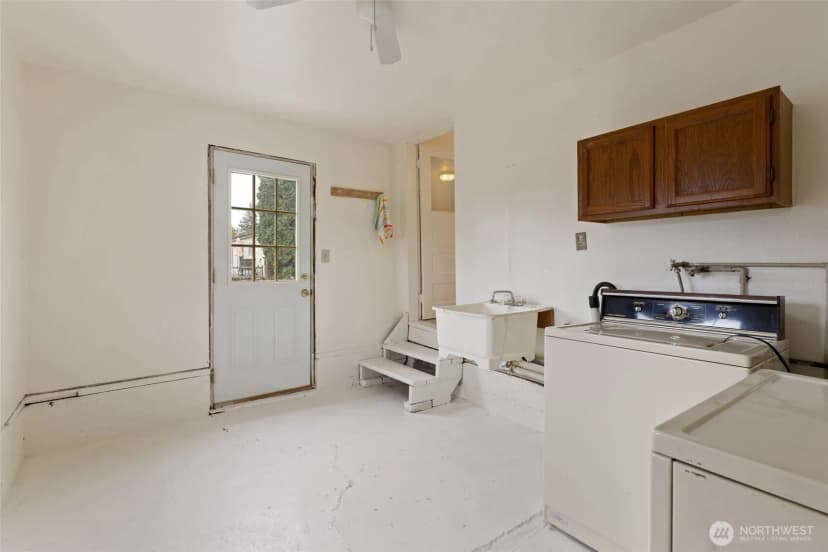 Property photo for 7007 Dahlberg Road, Ferndale photo 22
