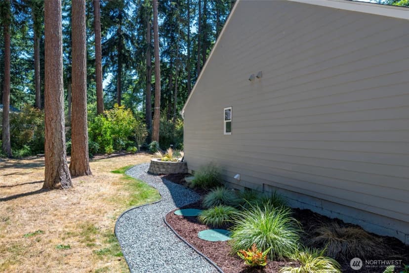 Property photo for 311 Rosewood Court, Coupeville photo 38