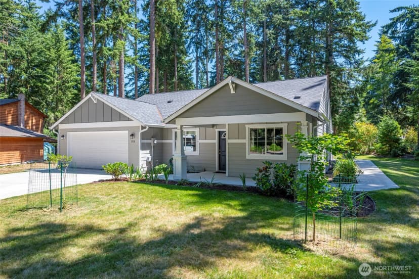 Property photo for 311 Rosewood Court, Coupeville photo 8
