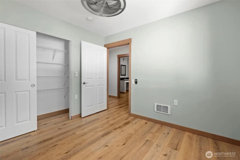 Property photo for 311 Rosewood Court, Coupeville photo 28
