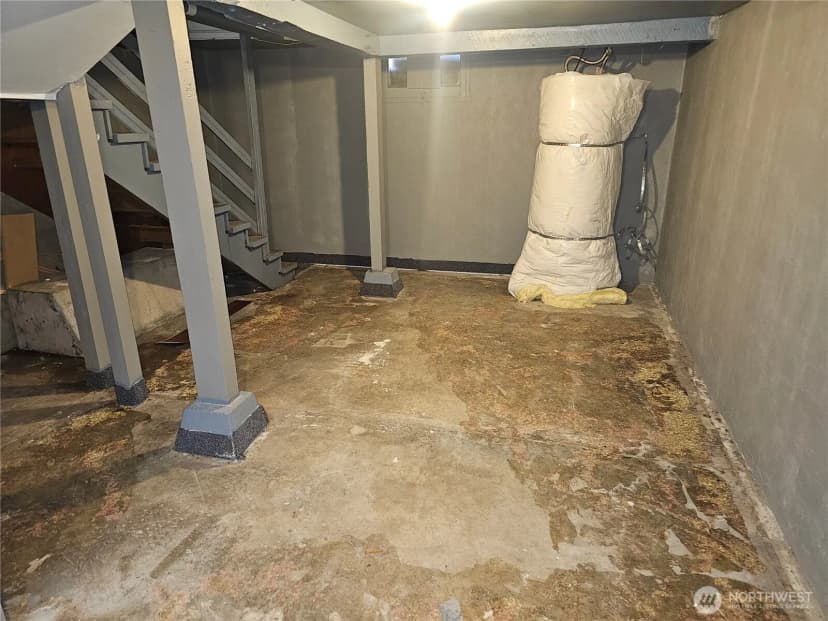Property photo for 211 E Commercial Street, Dayton photo 18
