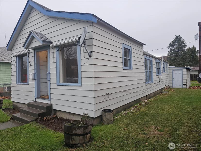 Property photo for 211 E Commercial Street, Dayton photo 23