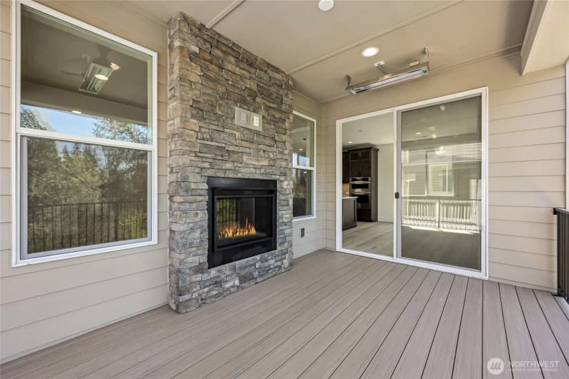 Property photo for 19515 81st Place Ne #1, Kenmore photo 18
