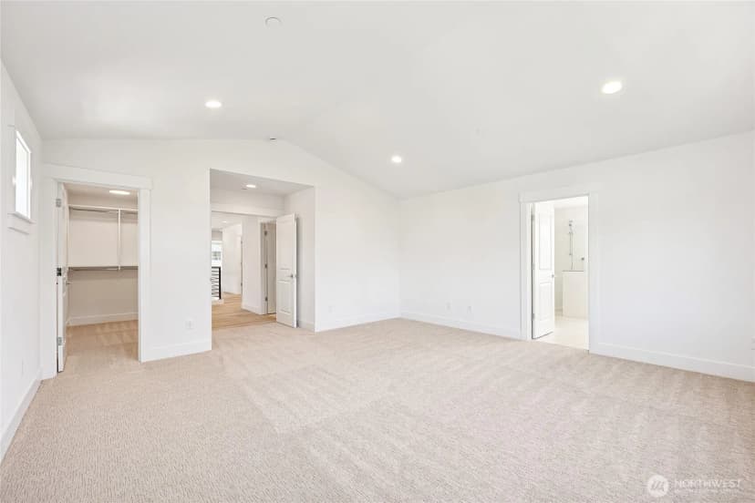 Property photo for 19515 81st Place Ne #1, Kenmore photo 27
