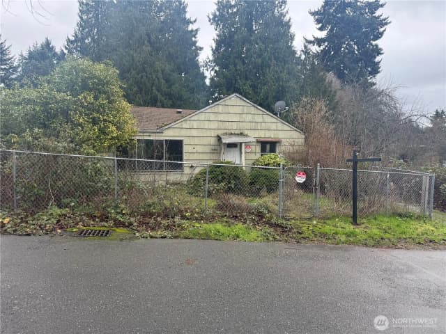 Property photo for 12200 2nd Avenue S, Seattle