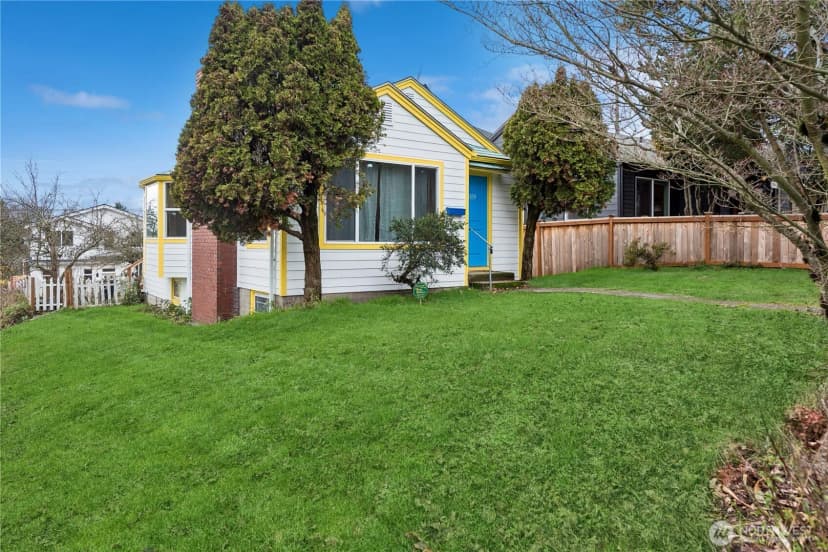 Property photo for 4559 12th Avenue S, Seattle photo 12