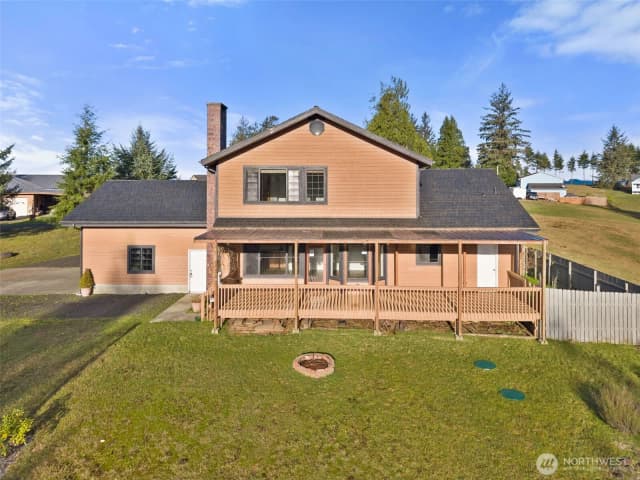 Property photo for 15 Spruce Lane, South Bend