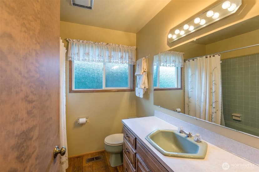 Property photo for 141 Bay View Street, Sequim photo 24