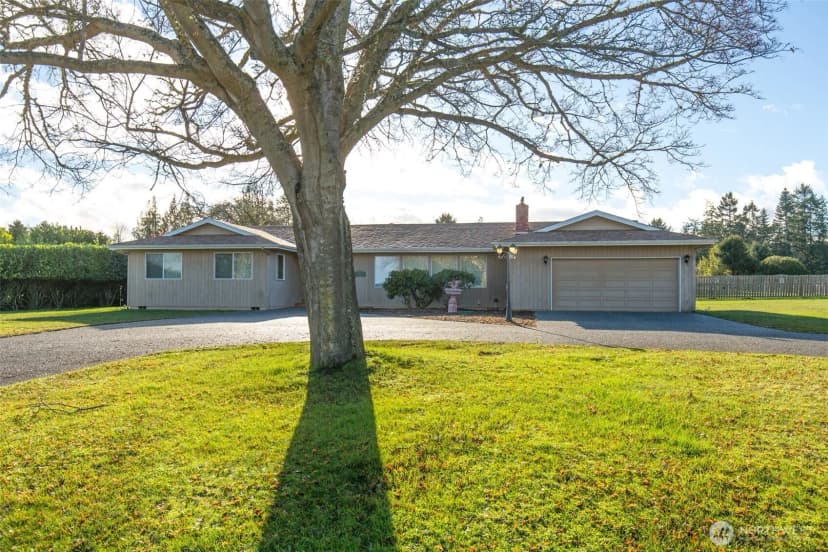 Property photo for 141 Bay View Street, Sequim photo 2