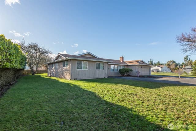 Property photo for 141 Bay View Street, Sequim