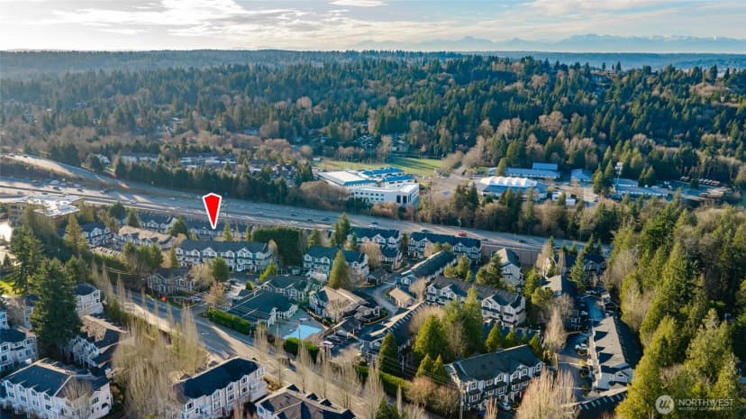 Property photo for 16125 Juanita-woodinville Way Ne #805, Bothell photo 4