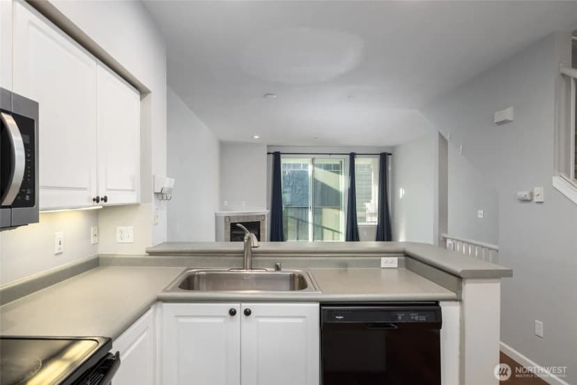 Property photo for 16125 Juanita-woodinville Way Ne #805, Bothell photo 17