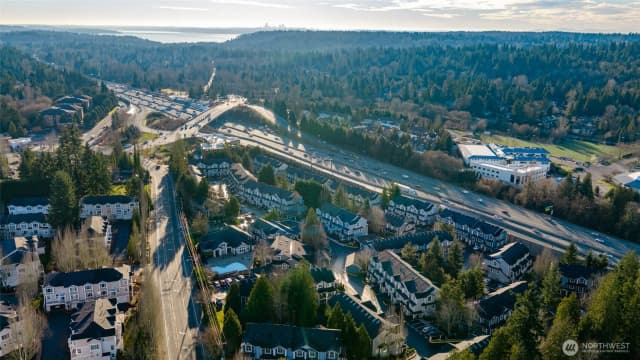 Property photo for 16125 Juanita-woodinville Way Ne #805, Bothell photo 5