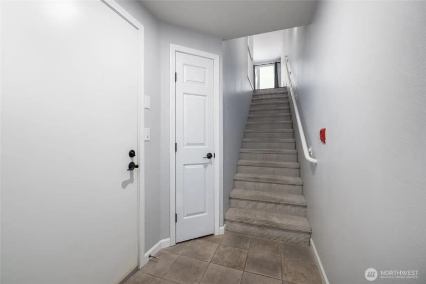 Property photo for 16125 Juanita-woodinville Way Ne #805, Bothell photo 7
