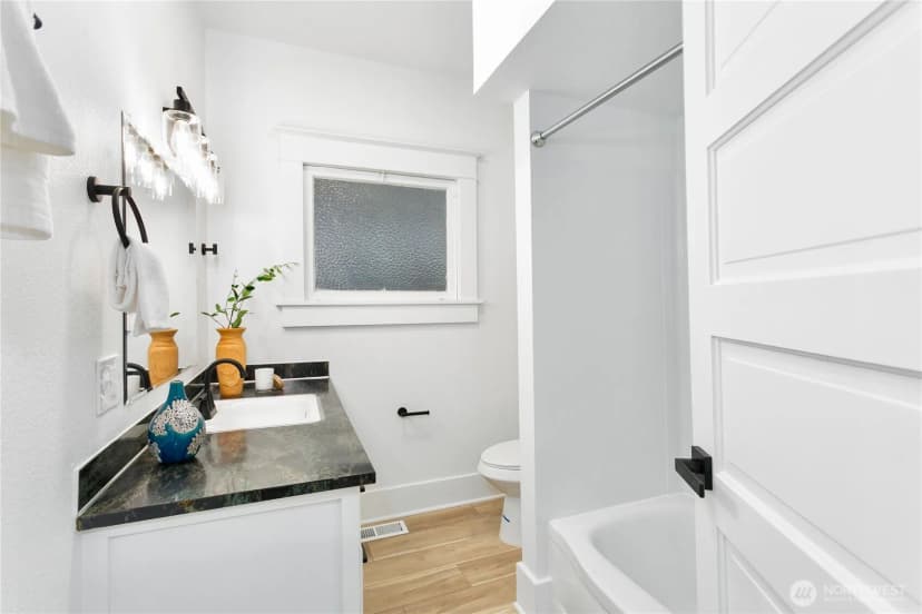 Property photo for 2216 N Proctor Street #1, Tacoma photo 18