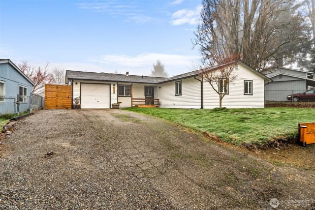 Property photo for 5744 39th Avenue Se, Lacey photo 2