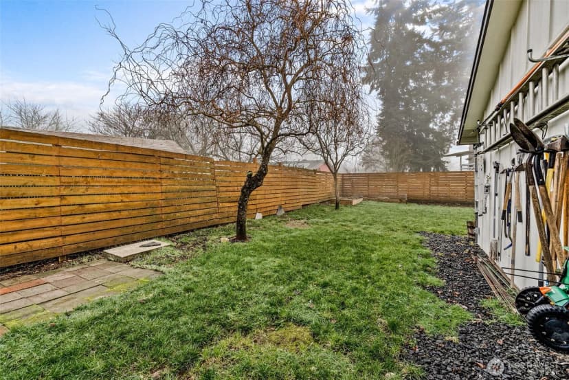 Property photo for 5744 39th Avenue Se, Lacey photo 16