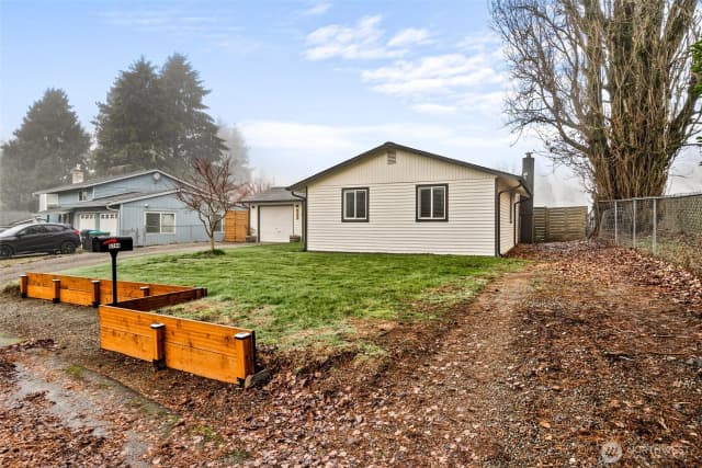 Property photo for 5744 39th Avenue Se, Lacey photo 3