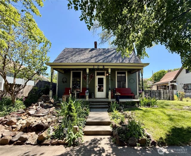 Property photo for 308 E Spring Street, Dayton