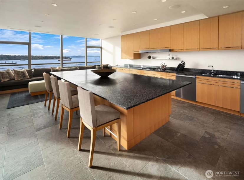 Property photo for 715 2nd Avenue #1501, Seattle photo 13