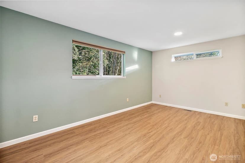 Property photo for 32412 44th Avenue S, Federal Way photo 17