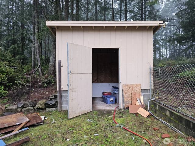Property photo for 719 Tiedeman Road, Lakebay photo 4