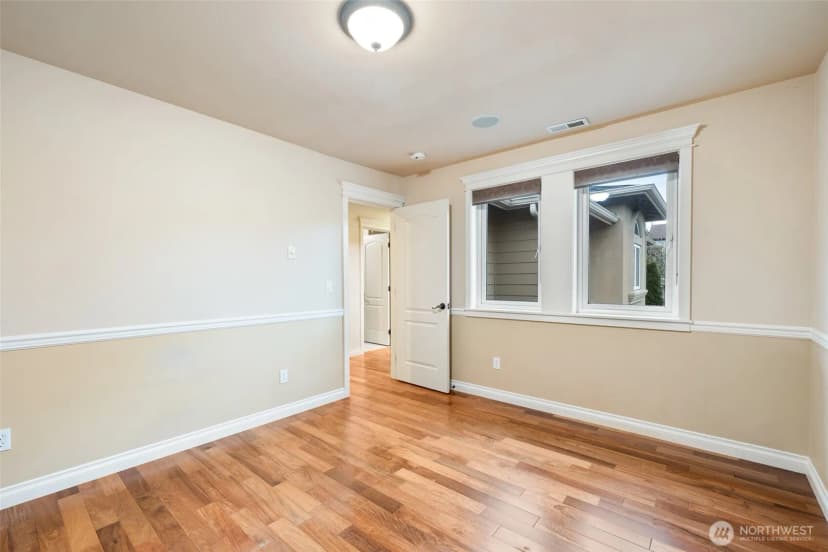 Property photo for 7613 N 10th Street, Tacoma photo 31