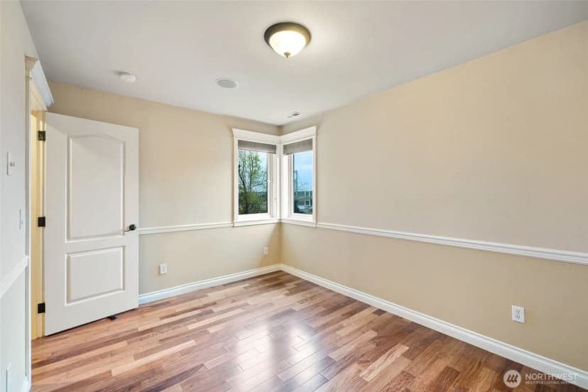 Property photo for 7613 N 10th Street, Tacoma photo 30