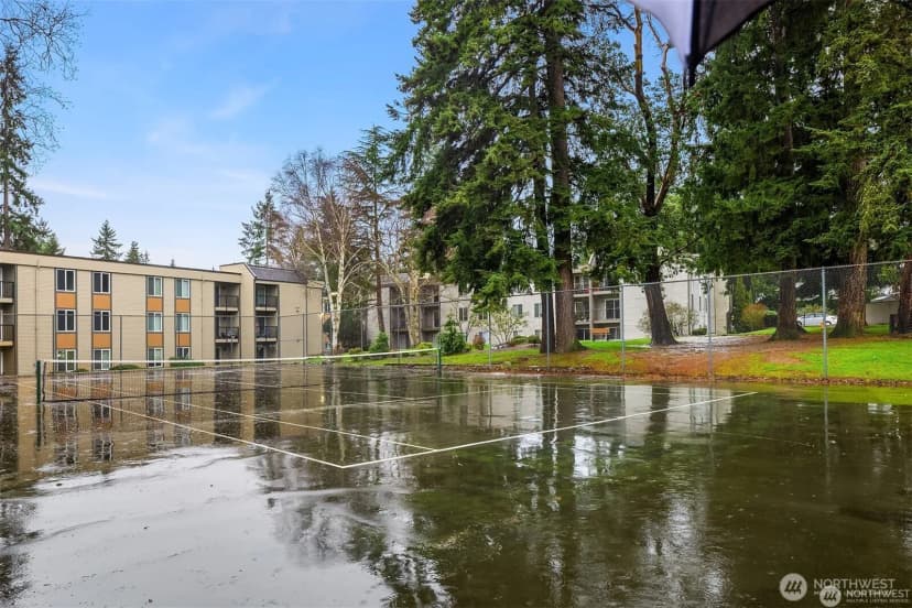 Property photo for 14600 Ne 32nd Street #i-16, Bellevue photo 21