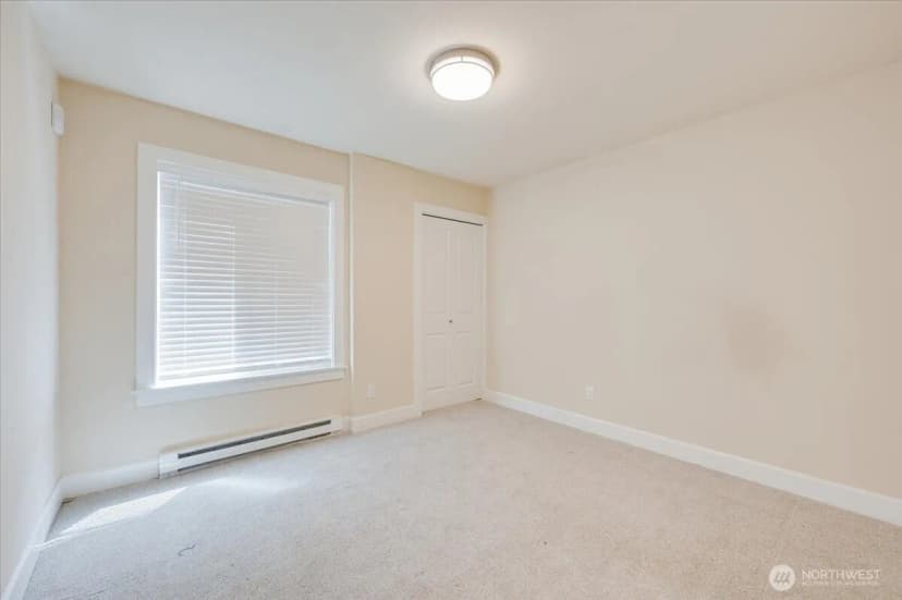 Property photo for 14600 Ne 32nd Street #i-16, Bellevue photo 13