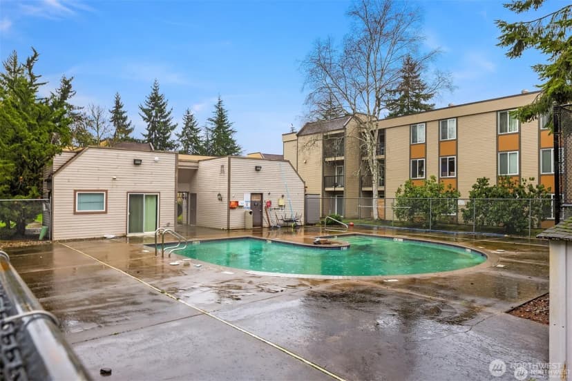 Property photo for 14600 Ne 32nd Street #i-16, Bellevue photo 20