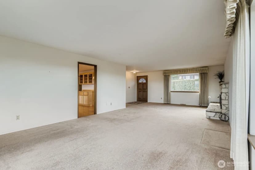 Property photo for 5215 S 164th Street, Tukwila photo 3