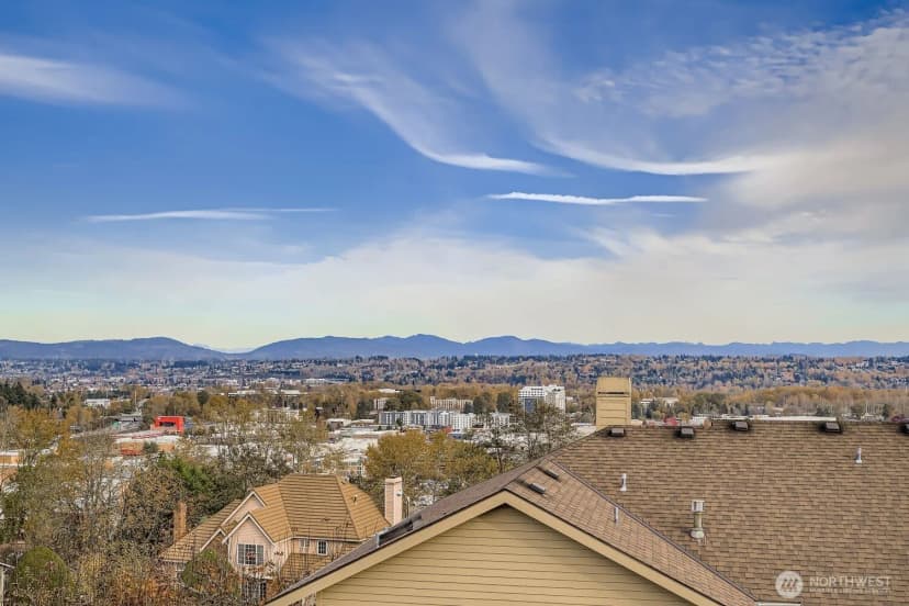 Property photo for 5215 S 164th Street, Tukwila photo 9