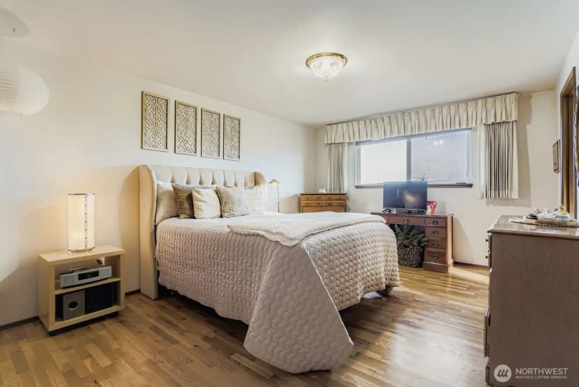 Property photo for 5215 S 164th Street, Tukwila photo 12
