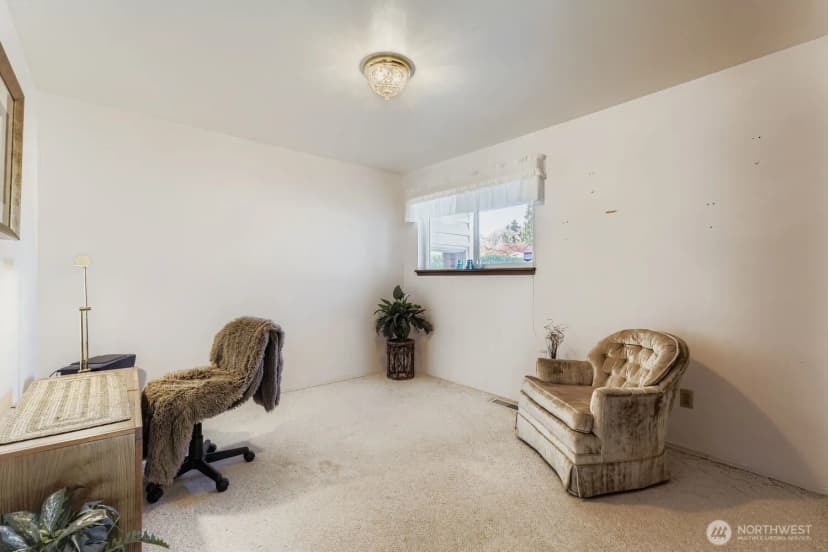 Property photo for 5215 S 164th Street, Tukwila photo 16