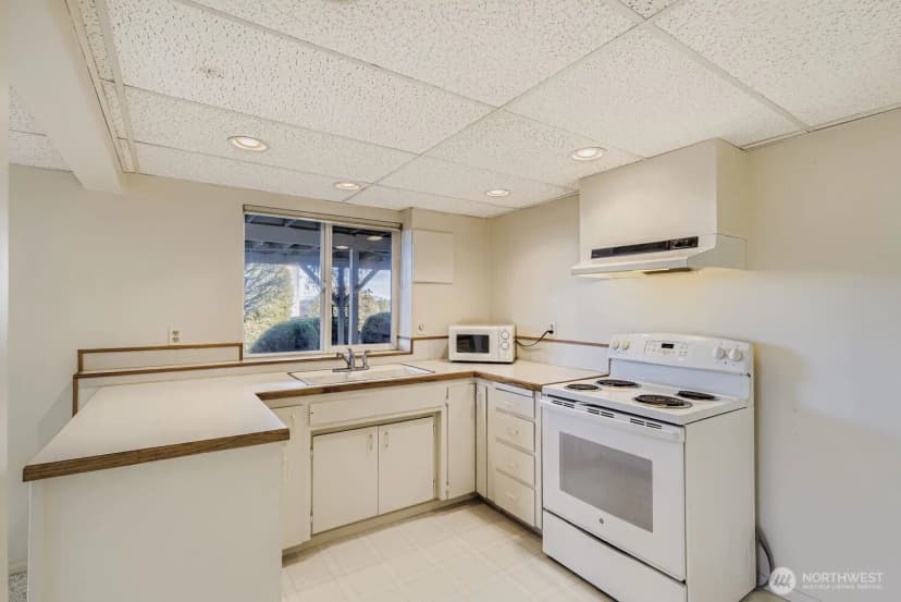 Property photo for 5215 S 164th Street, Tukwila photo 21