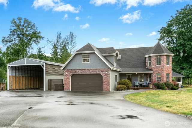 Property photo for 13020 172nd Avenue Se, Renton photo 2
