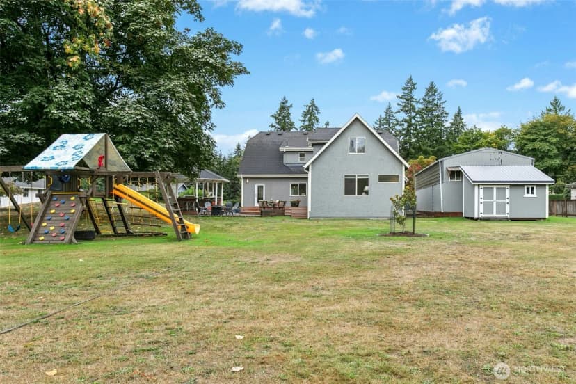 Property photo for 13020 172nd Avenue Se, Renton photo 40