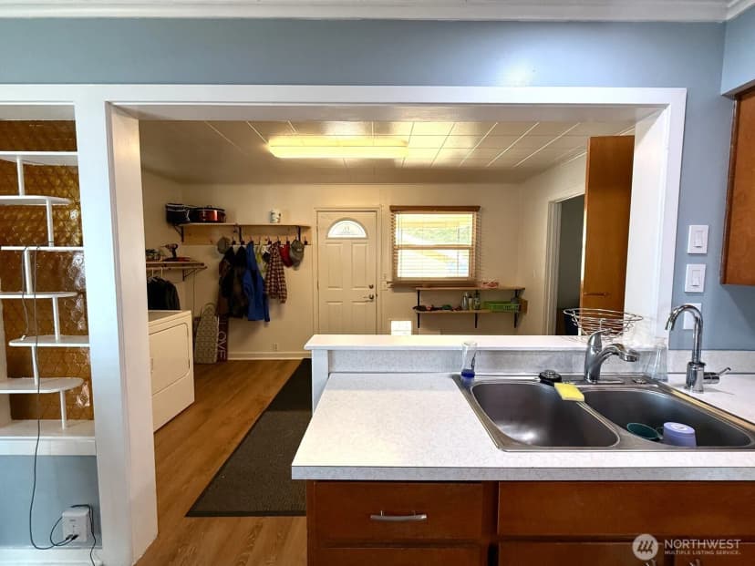 Property photo for 18 Cherry Avenue W, Omak photo 11