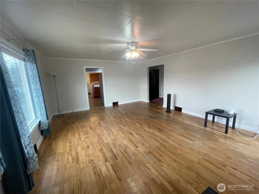 Property photo for 18 Cherry Avenue W, Omak photo 18