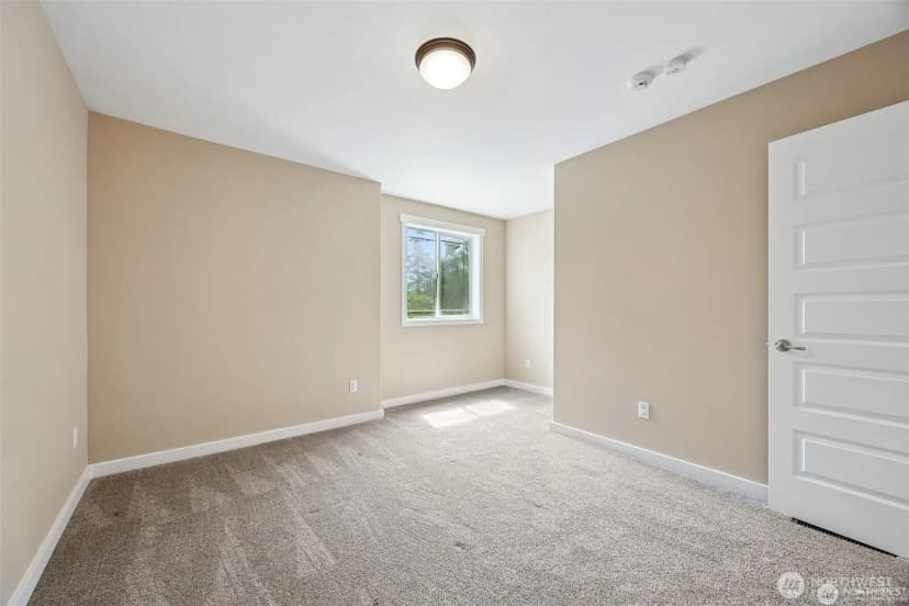 Property photo for 13123 320th Street Ct E, Graham photo 20