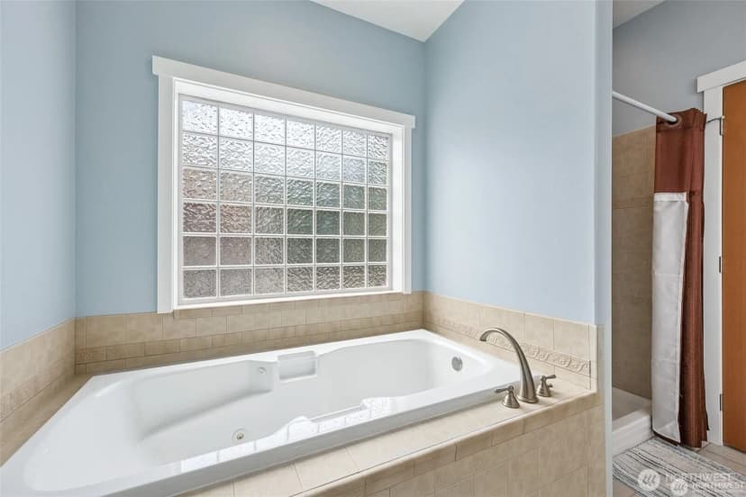 Property photo for 13123 320th Street Ct E, Graham photo 18